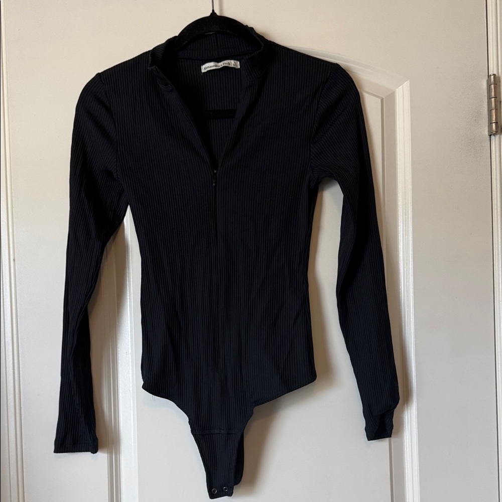 Abercrombie & Fitch Black Quarter-Zip Ribbed Bodysuit!